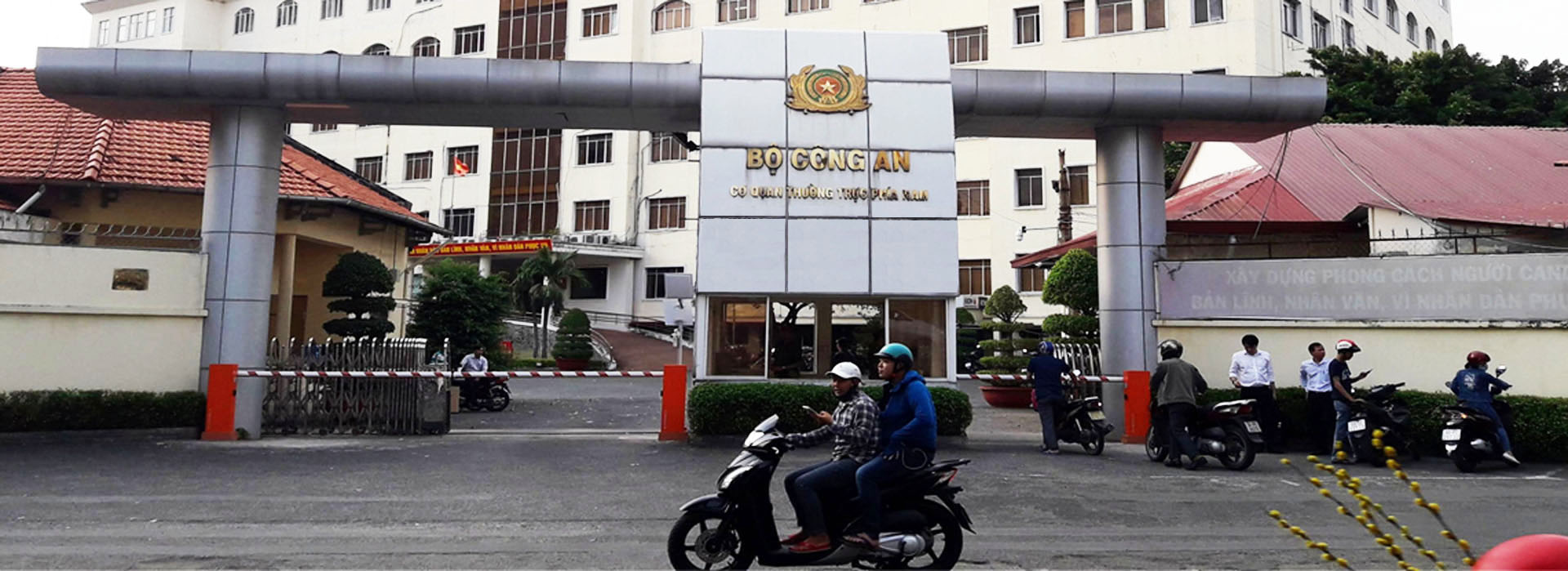 Barrier tự động